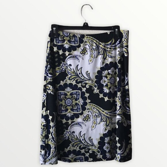 NWT - 212 Collection Skirt A-Line Floral Print Unlined Knee Length - Picture 2 of 10